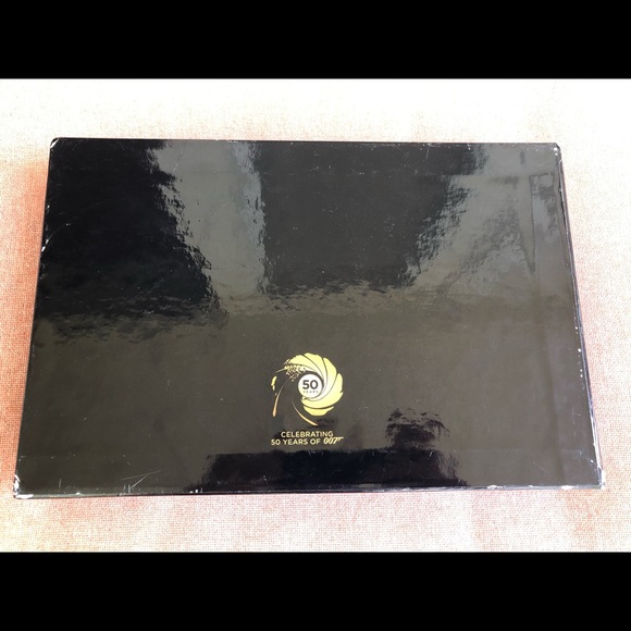 James Bond 50th Collection Bluray Set - Picture 2 of 5